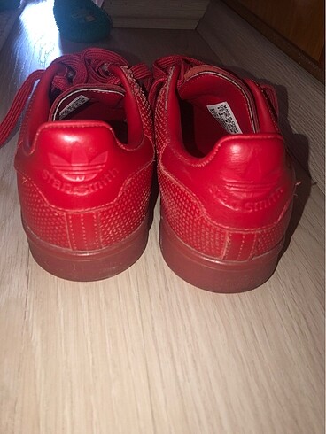 38 Beden Adidas stansmit çok temiz az kullanıldı