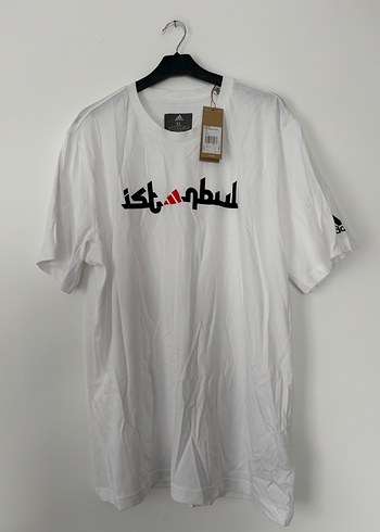 Adidas Beyaz Siyah Yazili Rahat Tisort Xl