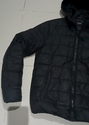 Siyah Kapüşonlu Erkek Mont - Görsel 3