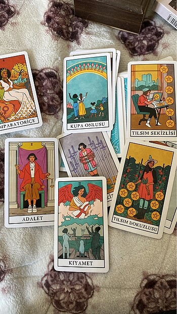 Diğer Tarot kartları