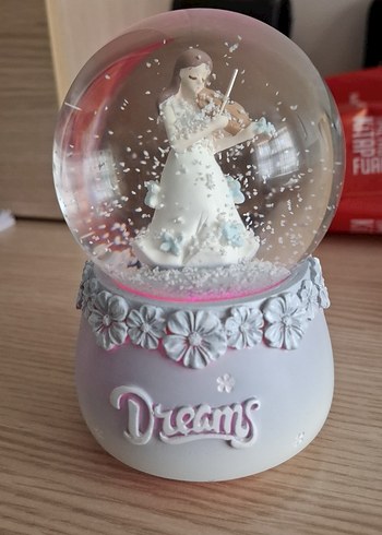 Keman Çalan Kadın Kar Küresi Biblosu - Görsel 5