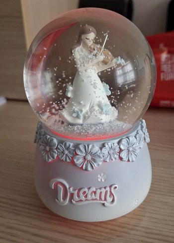 Keman Çalan Kadın Kar Küresi Biblosu - Görsel 6