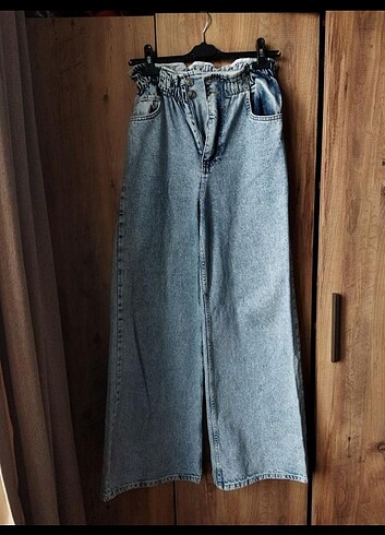 Beli lastikli kot pantolon 