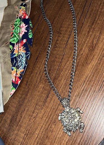 Uzun Zincirli taşlı kaplumbağa Kolye - Görsel 2