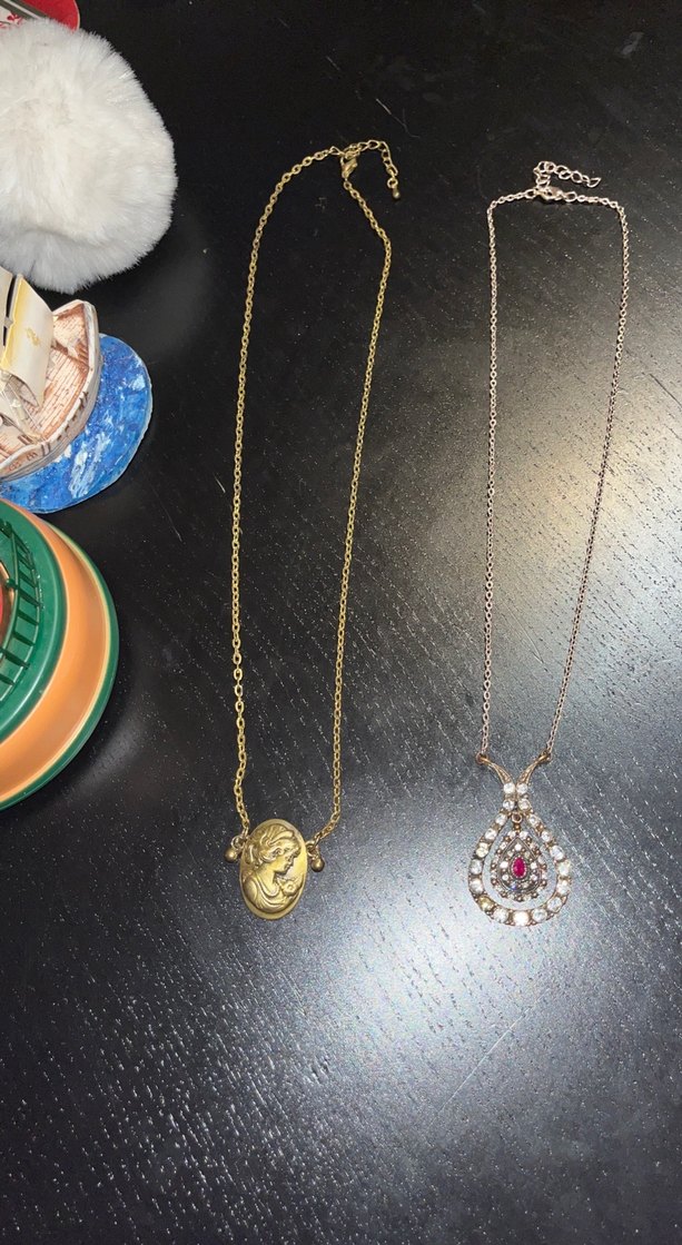 2 li fiyattır. Altın Renk Zincir Detaylı Midi Kolye - Görsel 2