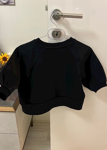Kadın Siyah Kısa Kollu Crop Sweatshirt - Görsel 3