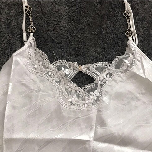 m Beden beyaz Renk Saten pijama takımı
