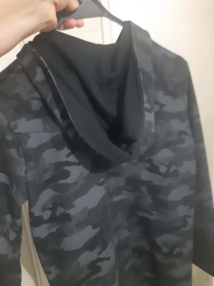 Kamuflaj Desenli Kapüşont - Görsel 2