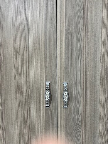Beden Üç kapaklı gardrop