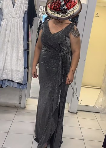 Uzun V Yakalı Gri Drapeli Abiye Elbise - Görsel 5