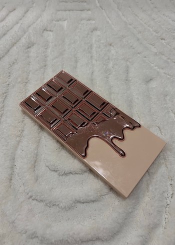Revolition marble rose gold Göz Farı Paleti