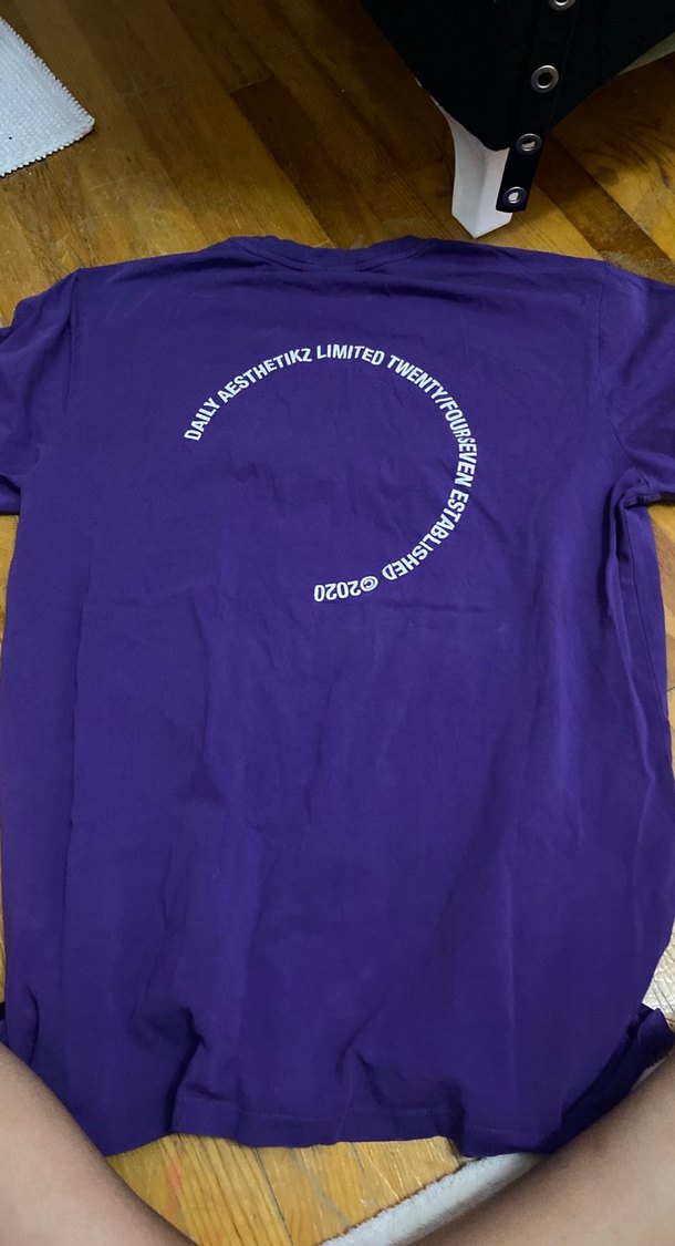 Erkek Mor Baskılı Kısa Kollu Tişört - Görsel 4