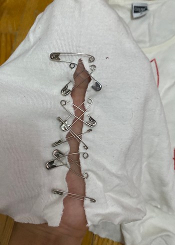 Beyaz Kolsuz Üst - Görsel 3