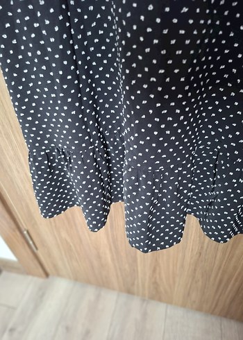 Uzun Kollu Puantiyeli Siyah Elbise - Görsel 4