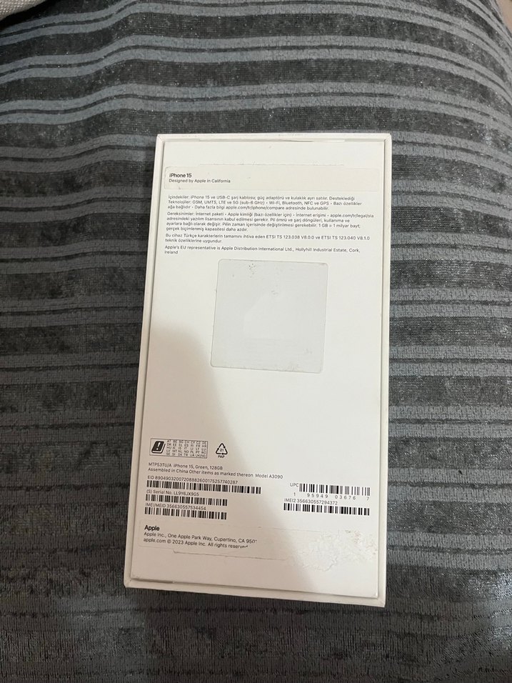 iPhone kutusu - Görsel 3