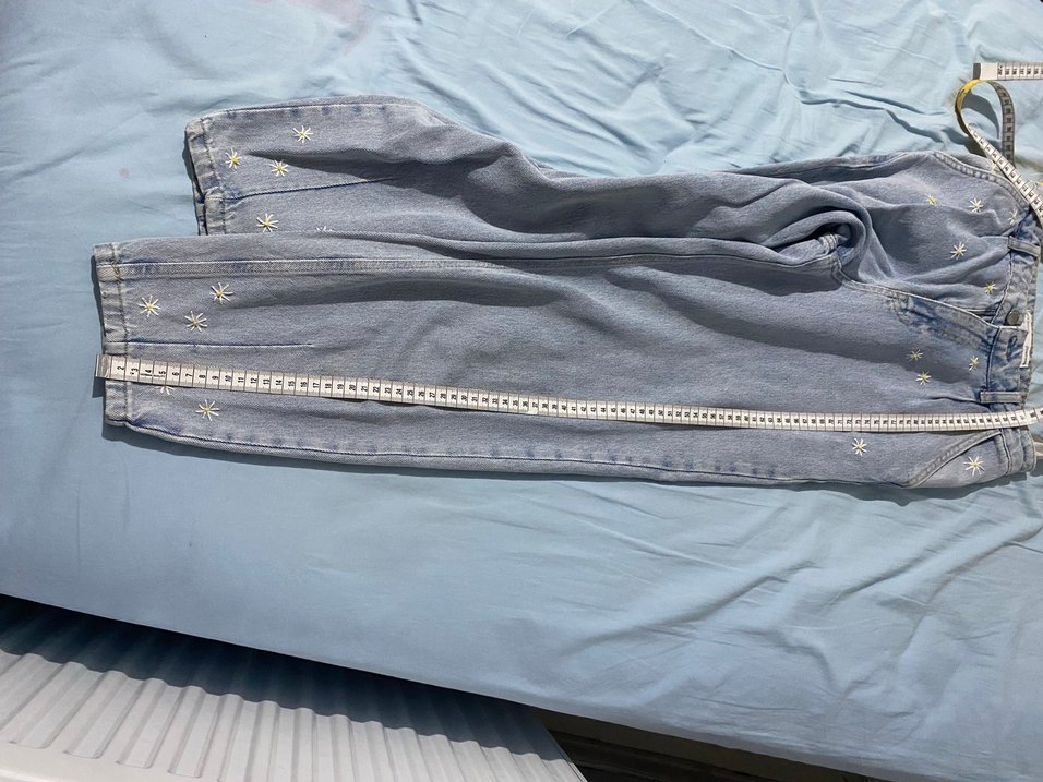 Nakışlı Düğmeli Mini Mavi Kadın Kot Şort - Görsel 5