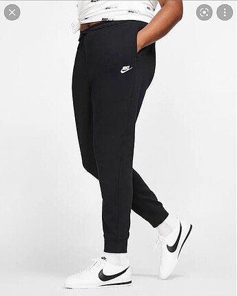 nike eşofman altı