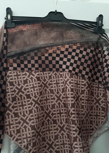 Bohem Tarzı Kahverengi Desenli Kadın eşarp - Görsel 2