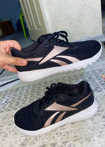 Siyah Kadın Spor Ayakkabı