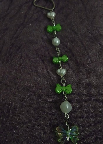 Zincir Detaylı Yeşil Kadın Anahtarlık/Çanta Charmı - Görsel 3