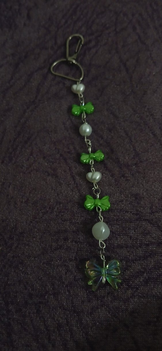 Zincir Detaylı Yeşil Kadın Anahtarlık/Çanta Charmı - Görsel 2