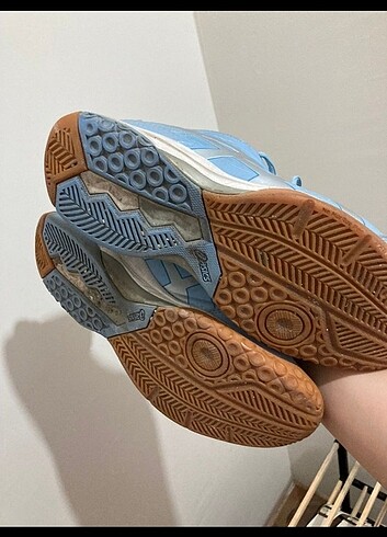 42 Beden Asics spor ayakkabı orjinal