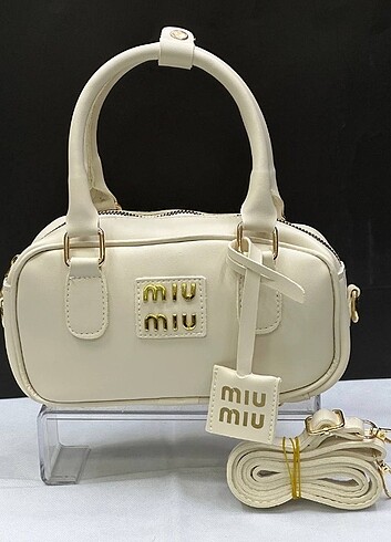 Miu Miu ASELAS