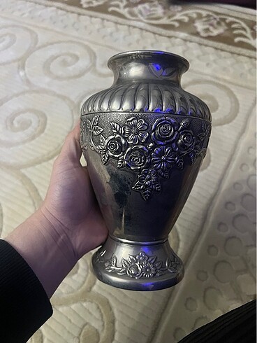  Beden Gümüş vazo