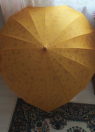 Kalpli şemsiye