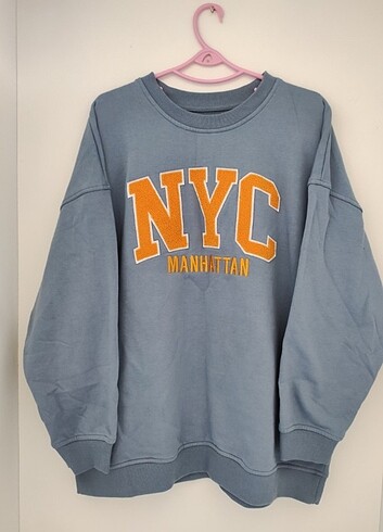 NYC sweatshirt