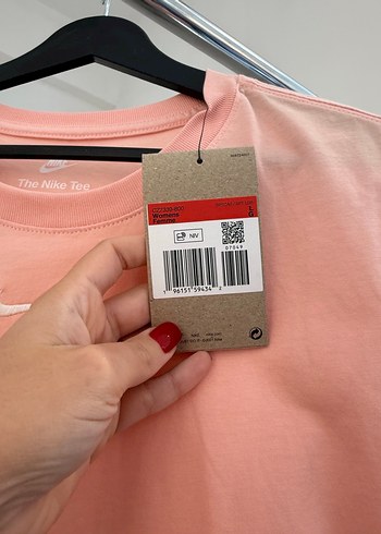 Nike Pembe Loose Fit Kısa Kollu Kadın Tişört - Görsel 3