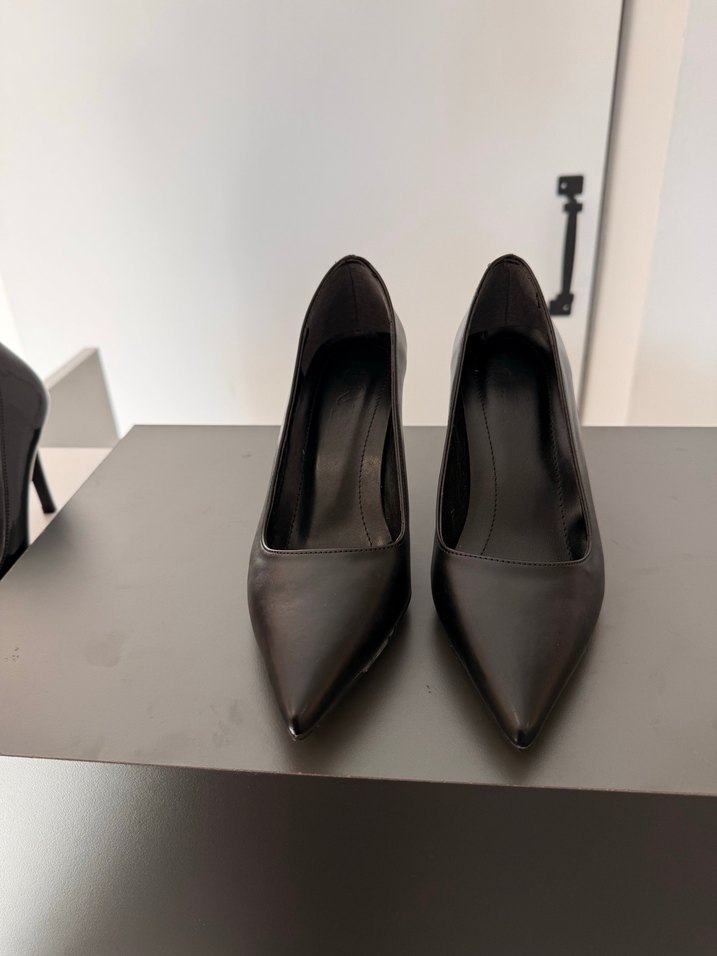 Klasik Siyah Deri Stiletto - Görsel 2