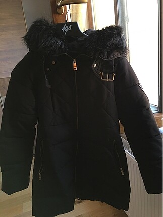 Zara mont
