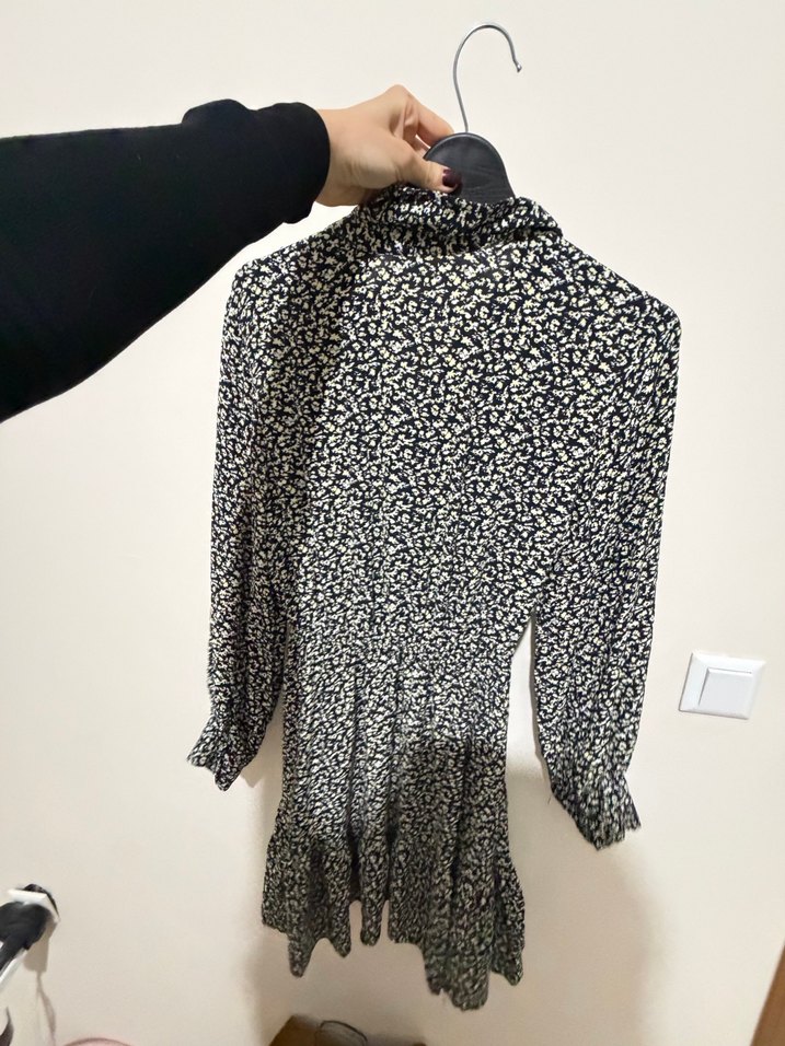 MAVİ Gri Çiçek Desenli V Yaka Kadın Elbise - Görsel 3