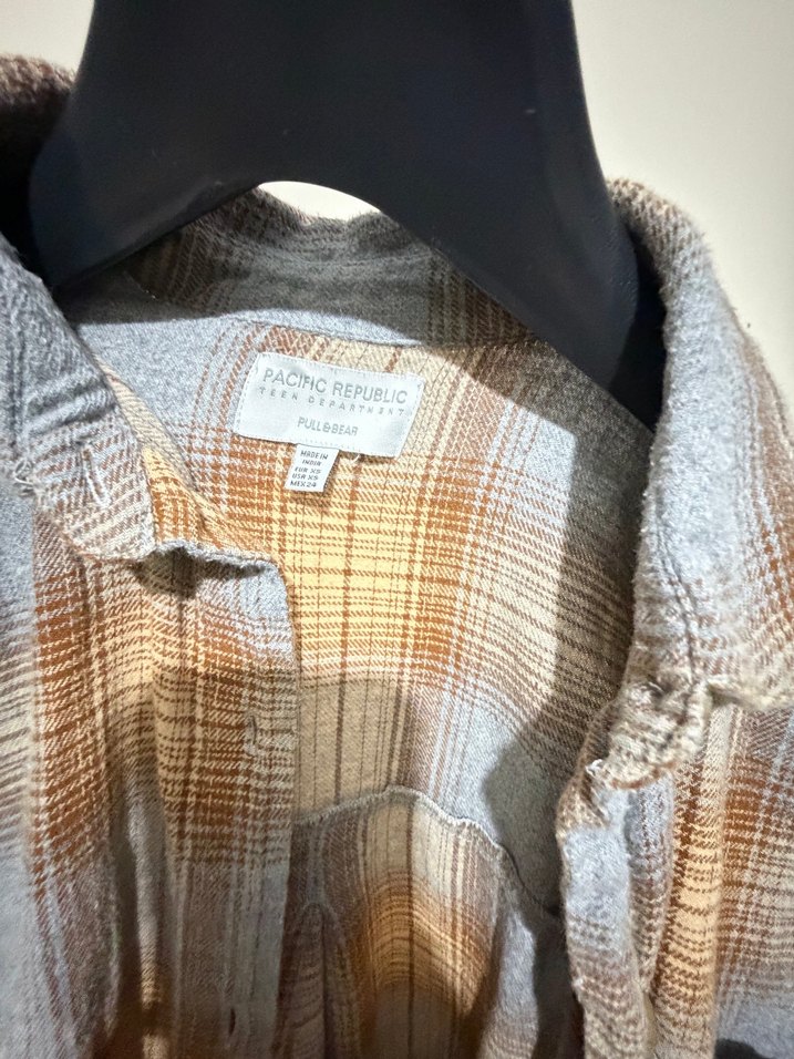 Pull&Bear Renkli Oduncu Gri Düğmeli Salaş Kadın Gömlek - Görsel 3