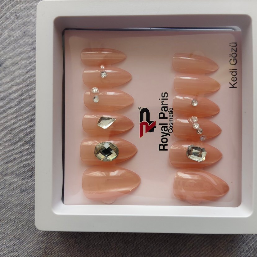 Royal Paris Bej Kedi Gözü Taşlı Tırnak Süsü - Görsel 4