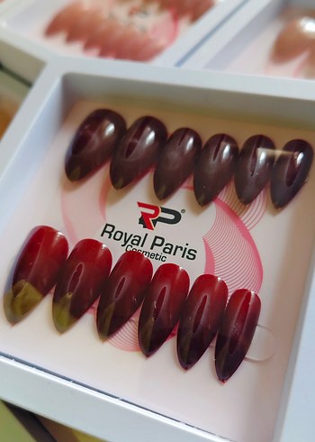 Royal Paris Bordo Takma Tırnak Seti - Görsel 2