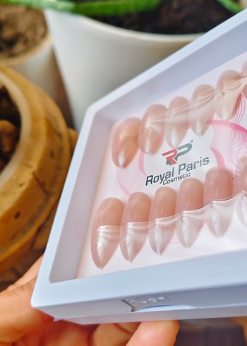 Royal Paris Bej Tırnak Süslemeleri - Görsel 3