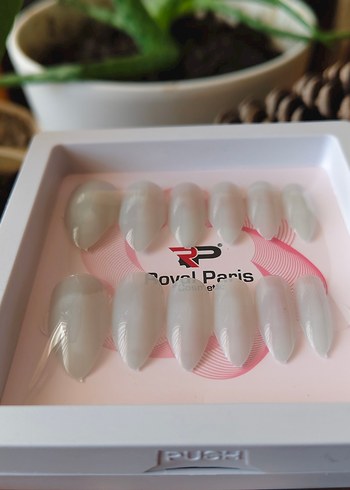 Beyaz Takma Tırnak Seti - Görsel 2