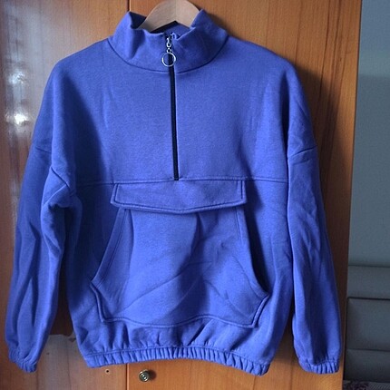 Fermuarli ve cepli Sweatshirt