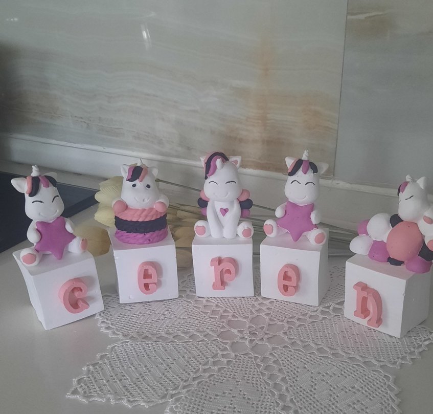 Pembe Bloklu Unicorn Figürleri isimlik - Görsel 3