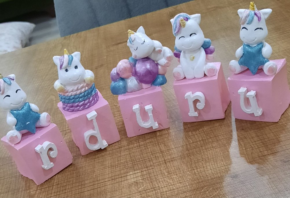 Pembe Bloklu Unicorn Figürleri isimlik - Görsel 2