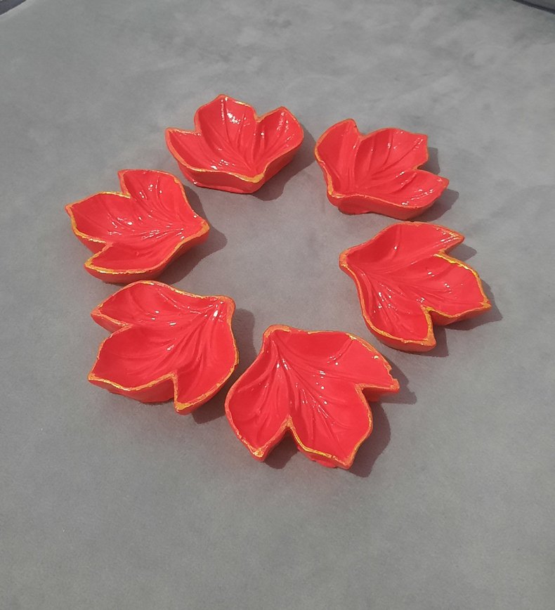 Renkli Yaprak Şeklinde Seramik Tabaklar lokumluk - Görsel 3