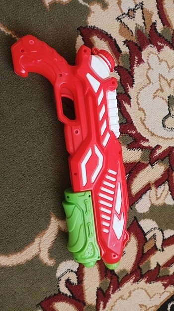 nerf Su silahi