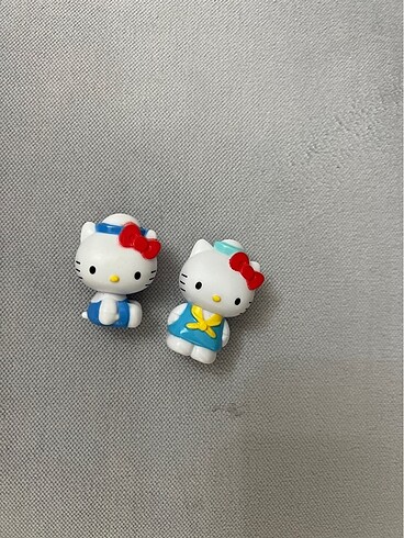 2 adet hello kitty mini figür
