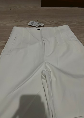 Beyaz Midi Kadın Kumaş Pantolon