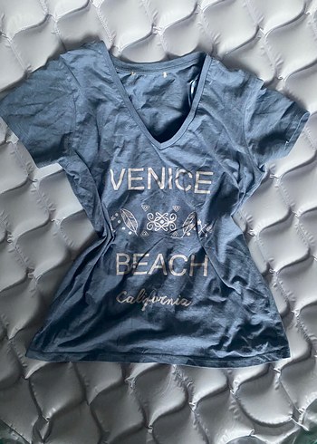 V Yaka lcw tshirt