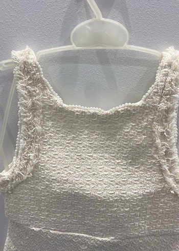 Beyaz Örgü Kız Elbisesi V Yaka - Görsel 2