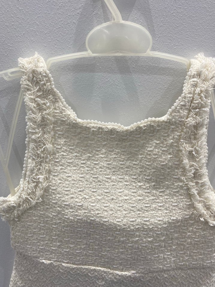 Beyaz Örgü Kız Elbisesi V Yaka - Görsel 2