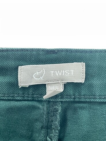 36 Beden yeşil Renk Twist Jean / Kot %70 İndirimli.